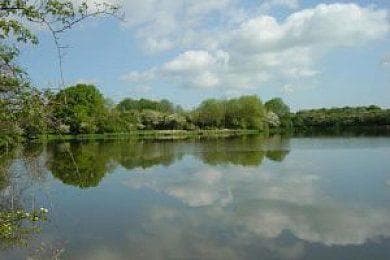 Main view of Black Heath Pond