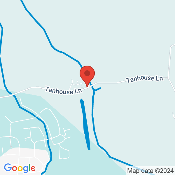 Location map of null at Tanhouse Ln, Yate, Wickwar, Bristol. GPS coordinates: 51.565636,-2.412885